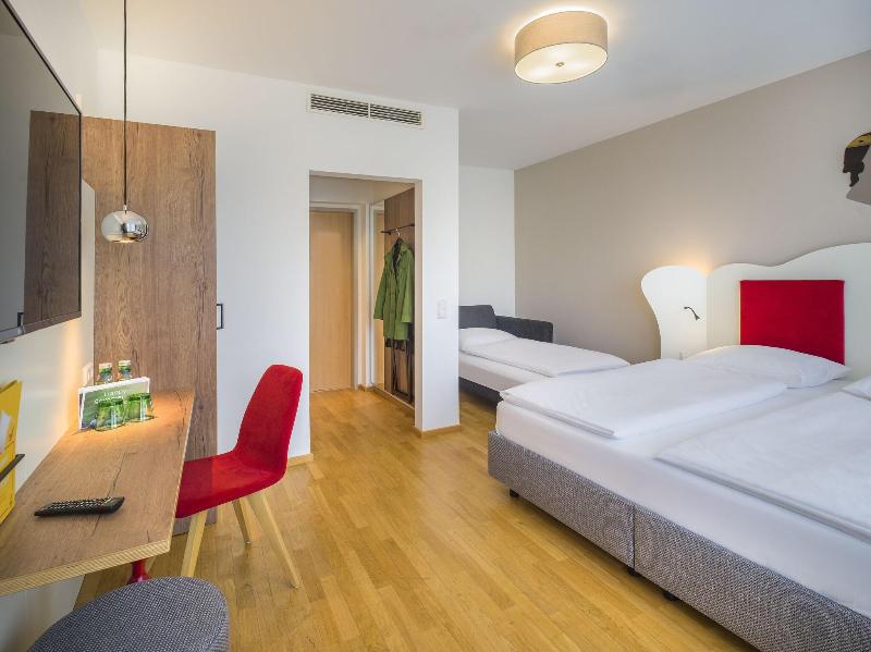 JUFA Hotel Salzburg - Oda