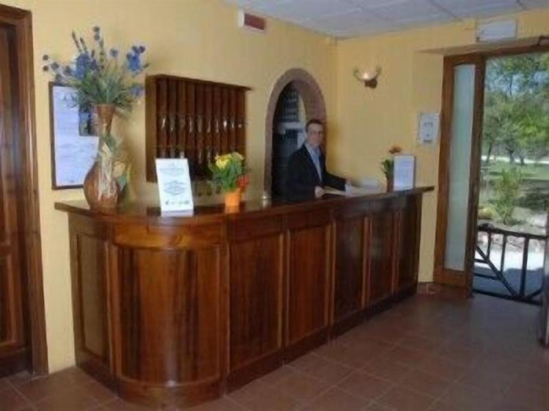 Hotel & Residence Sant'Uberto - Lobi