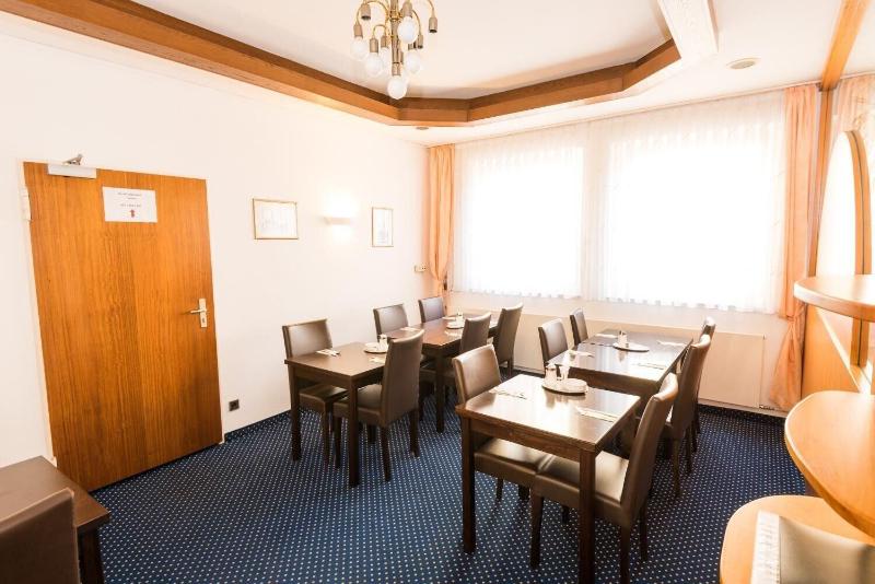 Am Friedensplatz - Restoran