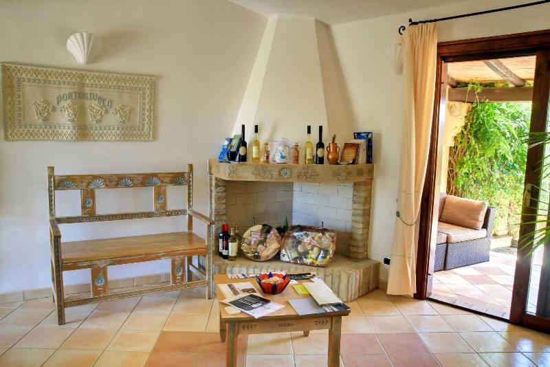 Porto Giunco Residence - Lobi