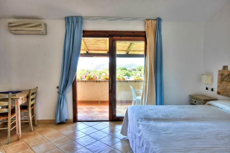 Porto Giunco Residence - Oda