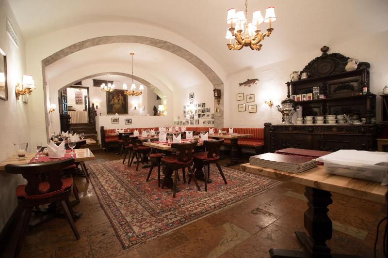 Altstadt Hotel Stadtkrug - Restoran