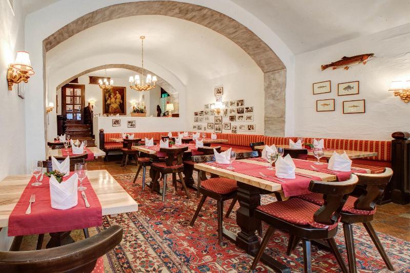 Altstadt Hotel Stadtkrug - Restoran