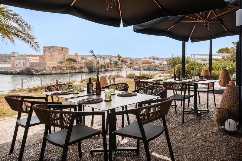 Mangia’s Brucoli Sicily Autograph Collection - Restoran
