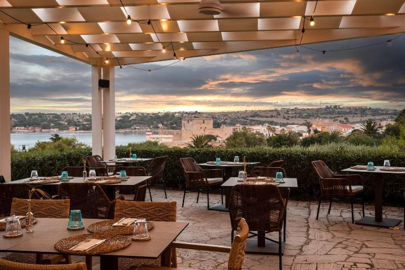 Mangia’s Brucoli Sicily Autograph Collection - Restoran