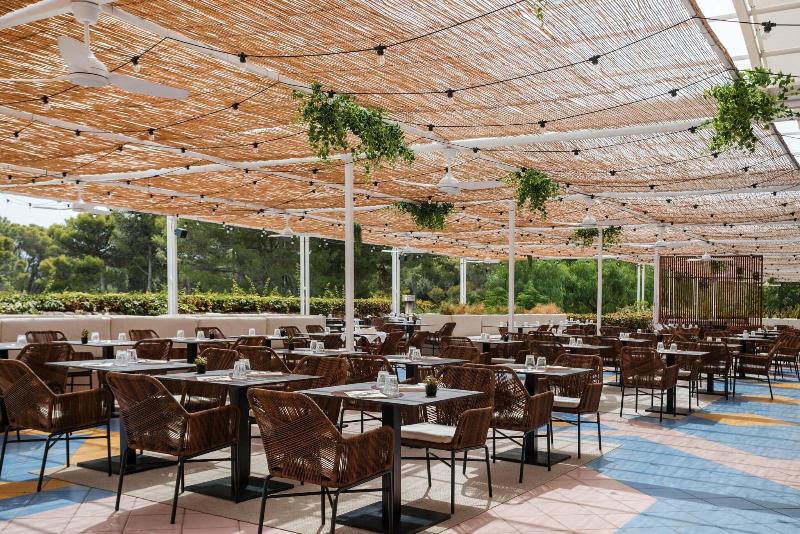 Mangia’s Brucoli Sicily Autograph Collection - Restoran