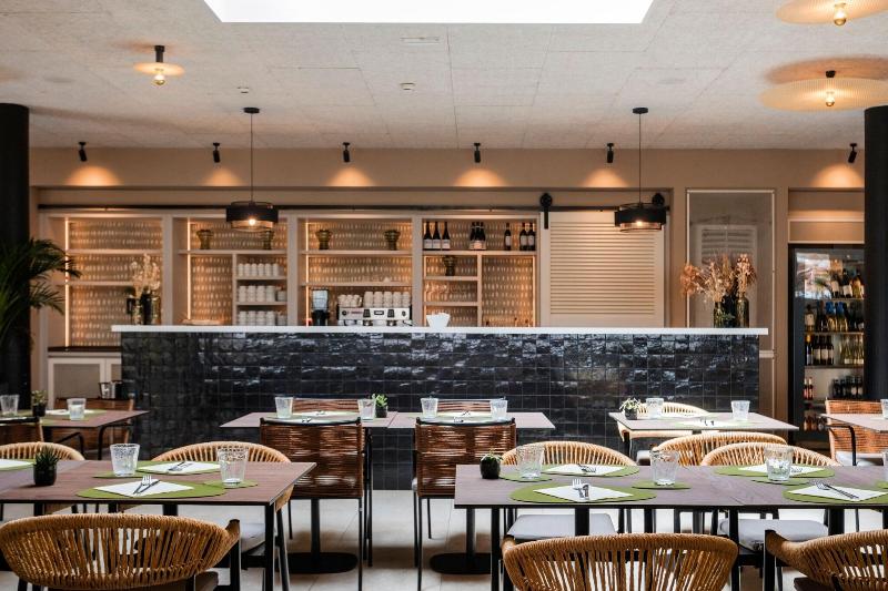 Mangia’s Brucoli Sicily Autograph Collection - Restoran