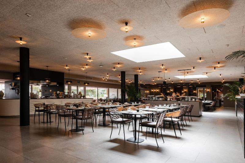 Mangia’s Brucoli Sicily Autograph Collection - Restoran