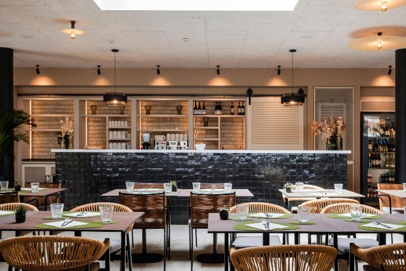 Mangia’s Brucoli Sicily Autograph Collection - Restoran