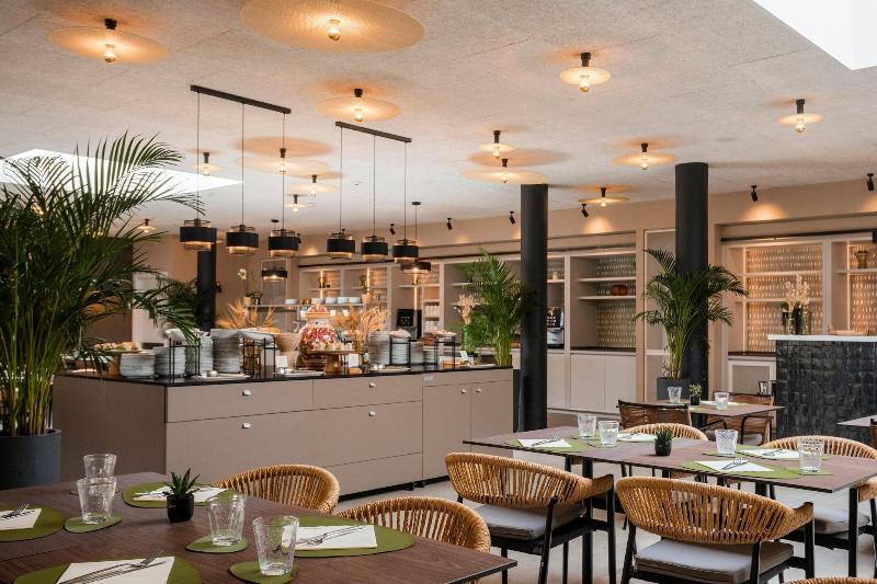 Mangia’s Brucoli Sicily Autograph Collection - Restoran