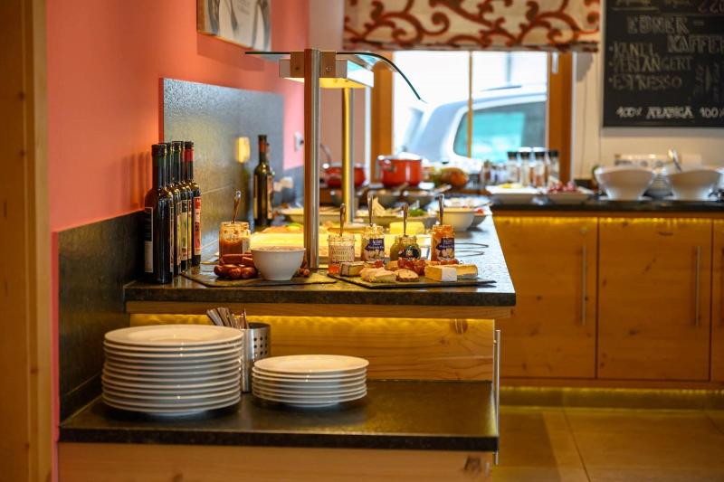 Hotel Garni Melanie - Restoran