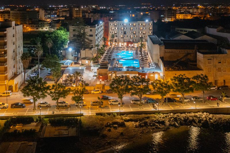 Hopps Hotel - Genel
