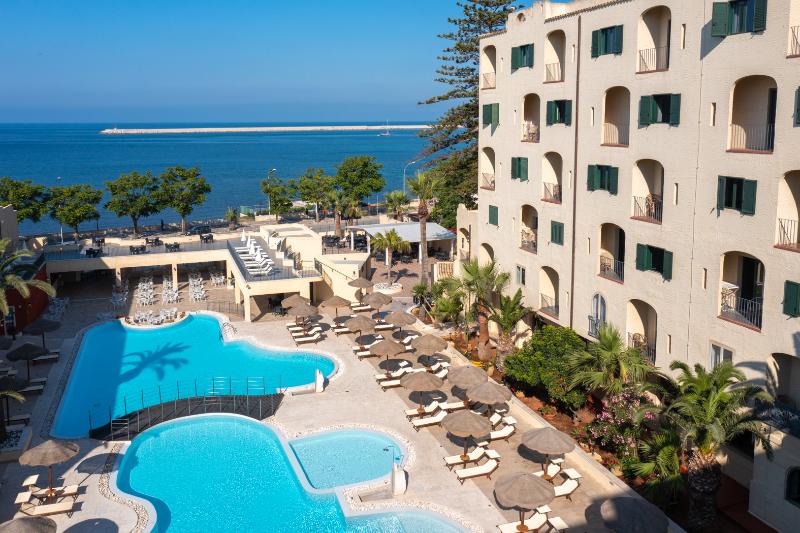 Hopps Hotel - Genel