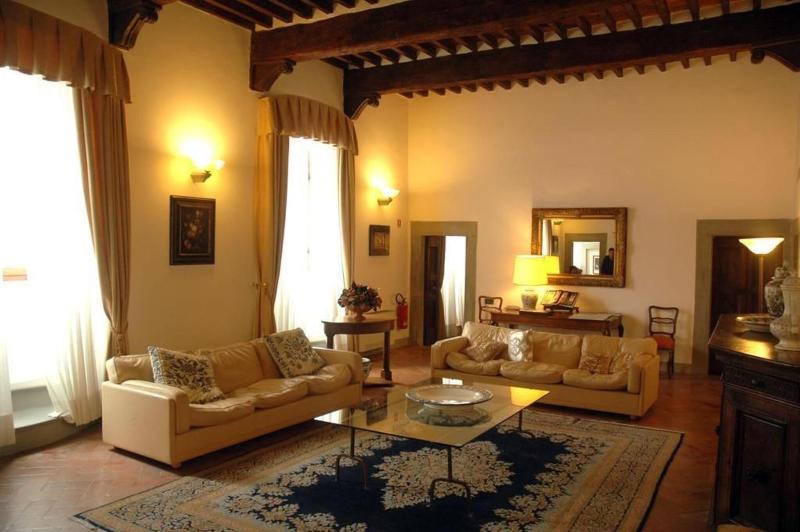 Palazzo Squarcialupi - Lobi
