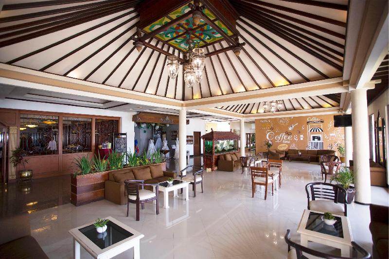 Royal Tretes View Hotel - Lobi
