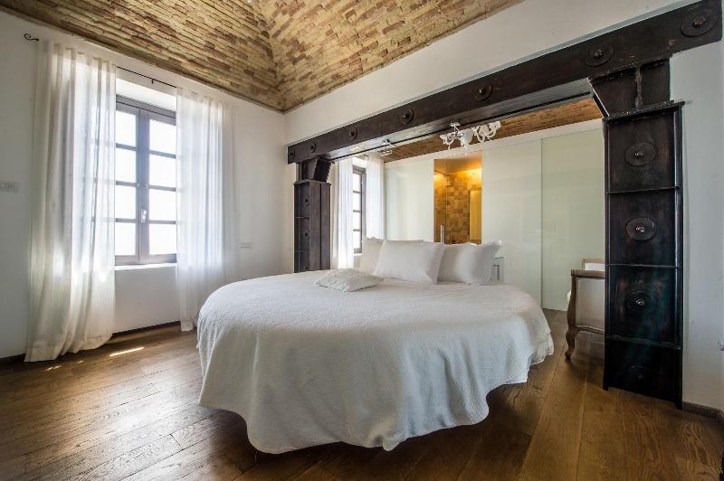 Faro Capo Spartivento - Oda