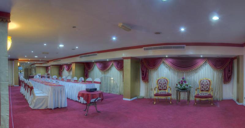 Al Maha Regency Hotel Suites - Toplantı