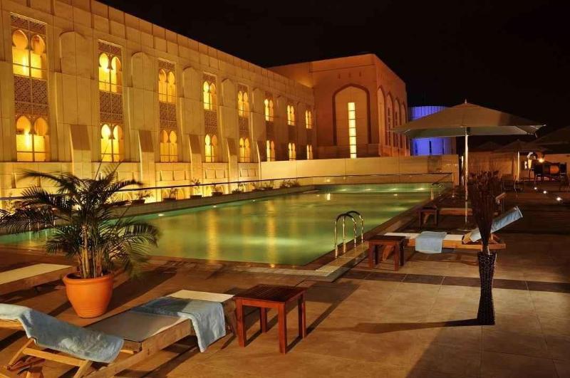Salalah Gardens Hotel by Safir Hotels and Resorts - Havuz