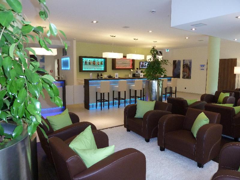 Holiday Inn Express Neunkirchen - Bar