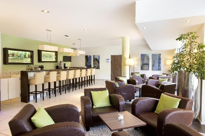 Holiday Inn Express Neunkirchen - Bar