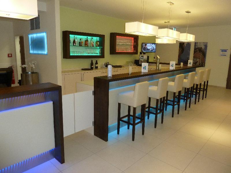 Holiday Inn Express Neunkirchen - Bar