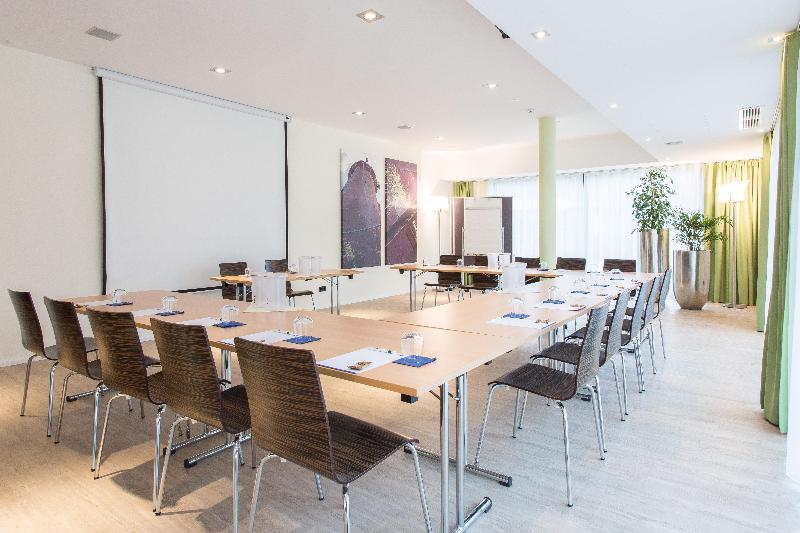 Holiday Inn Express Neunkirchen - Toplantı