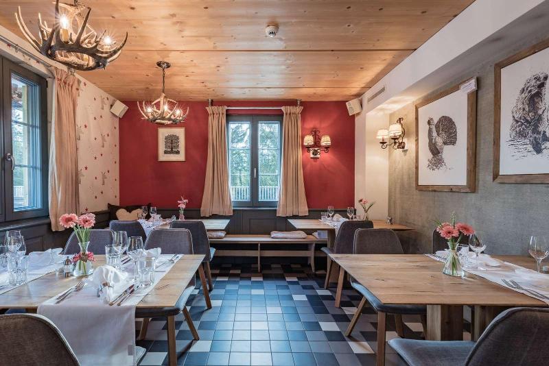 Top Rinderberg Swiss Alpine Lodge - Restoran