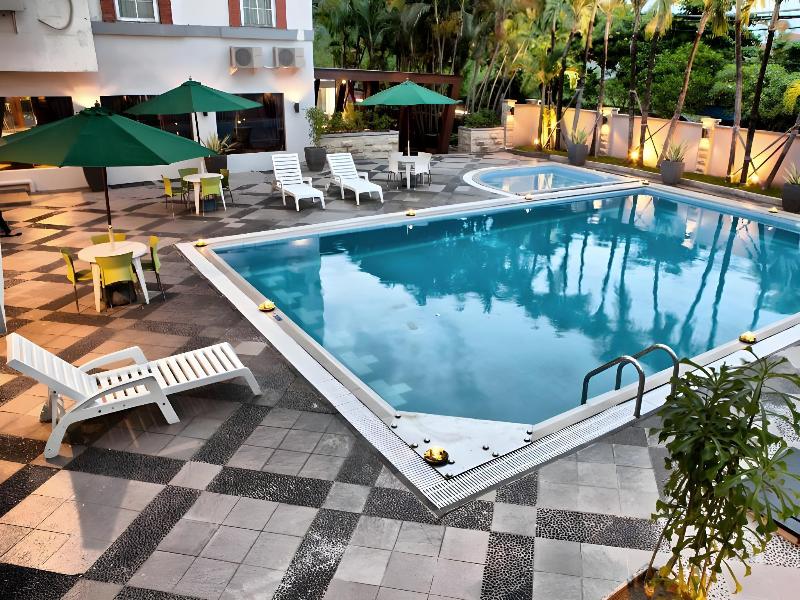 Country Heritage Resort - Havuz