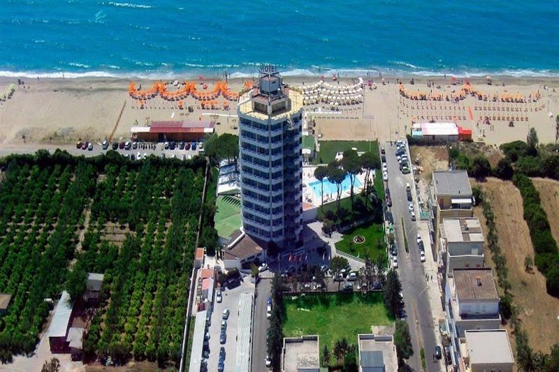 Torre del Sole - Genel