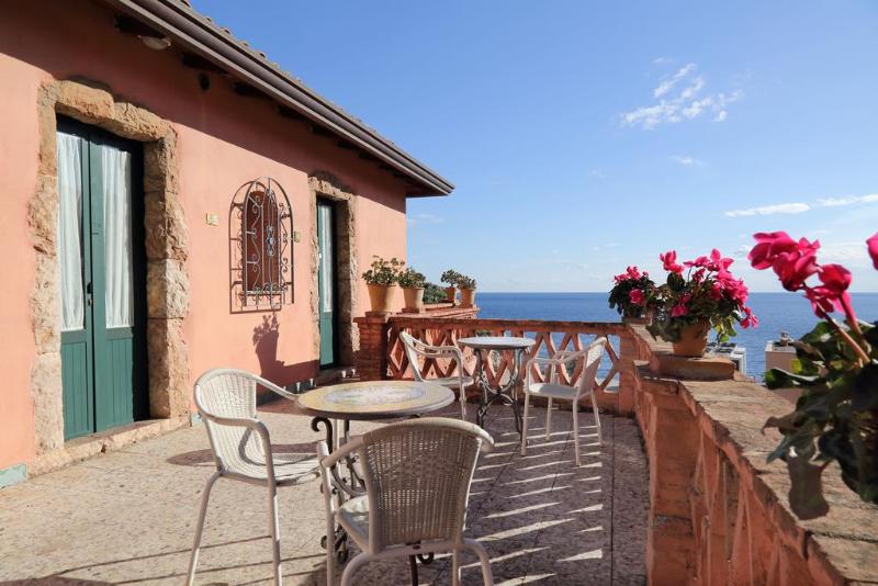 Hotel Villino Gallodoro - Teras