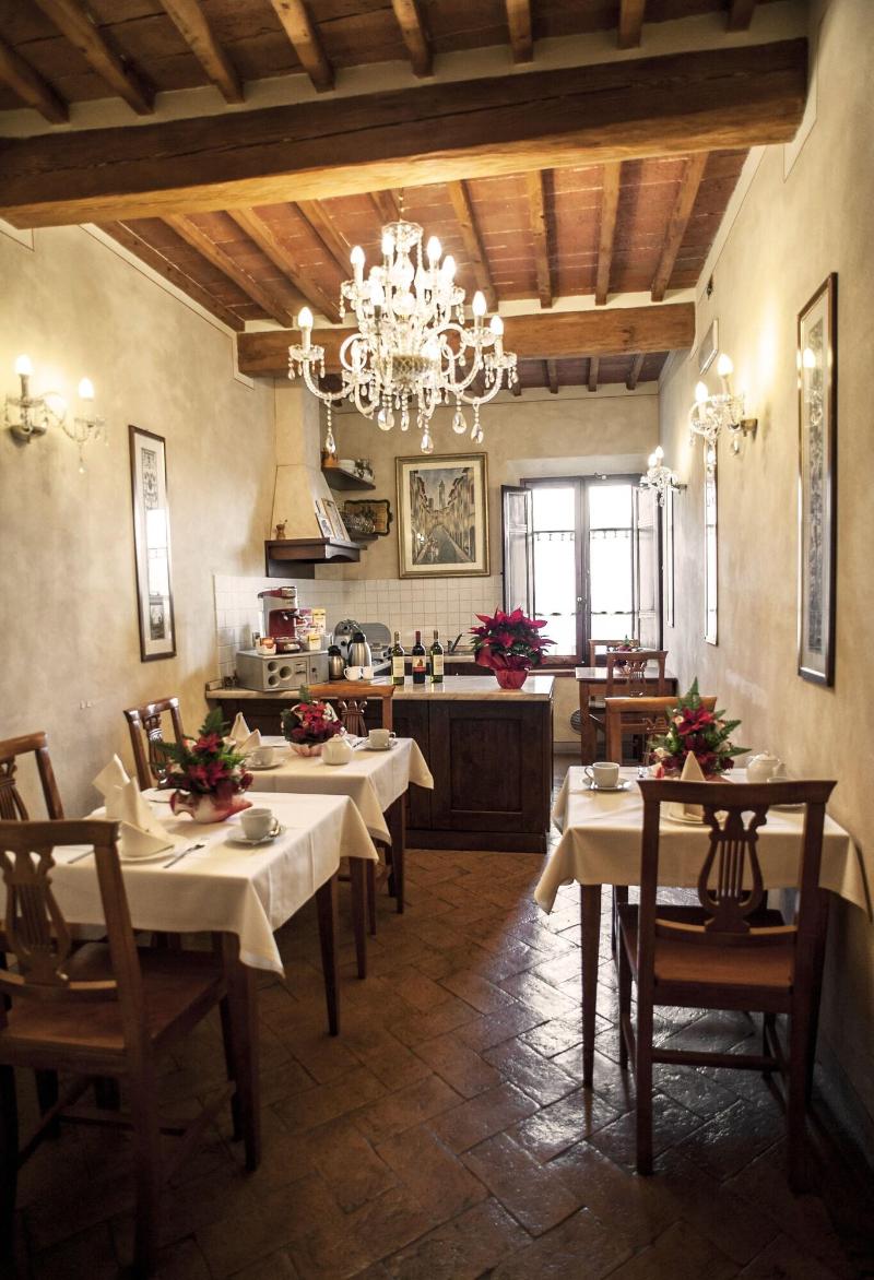 Palazzo Al Torrione 2 B&B - Restoran