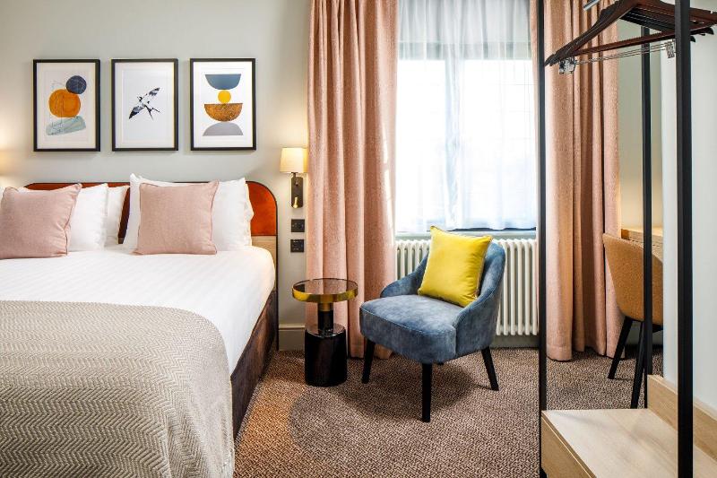 voco Lythe Hill Hotel & Spa - Oda