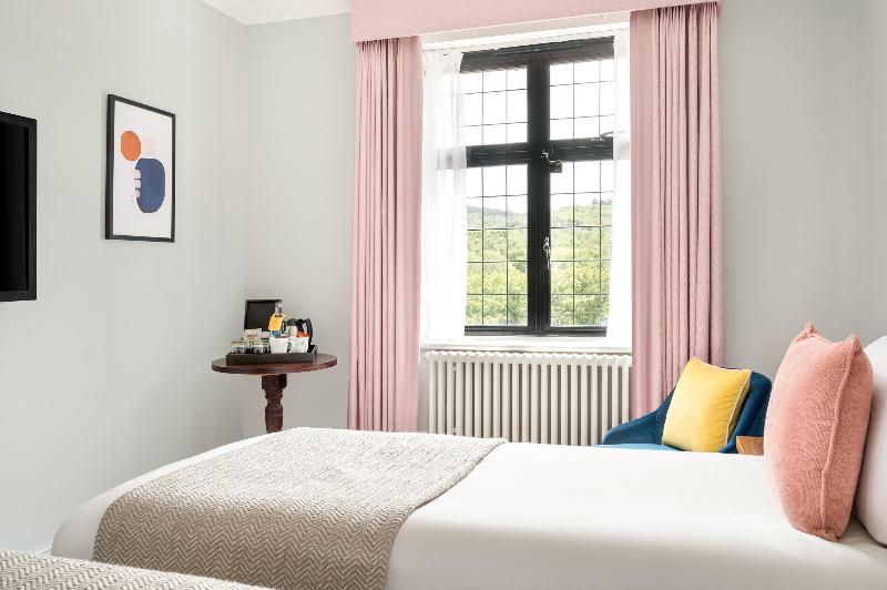 voco Lythe Hill Hotel & Spa - Oda