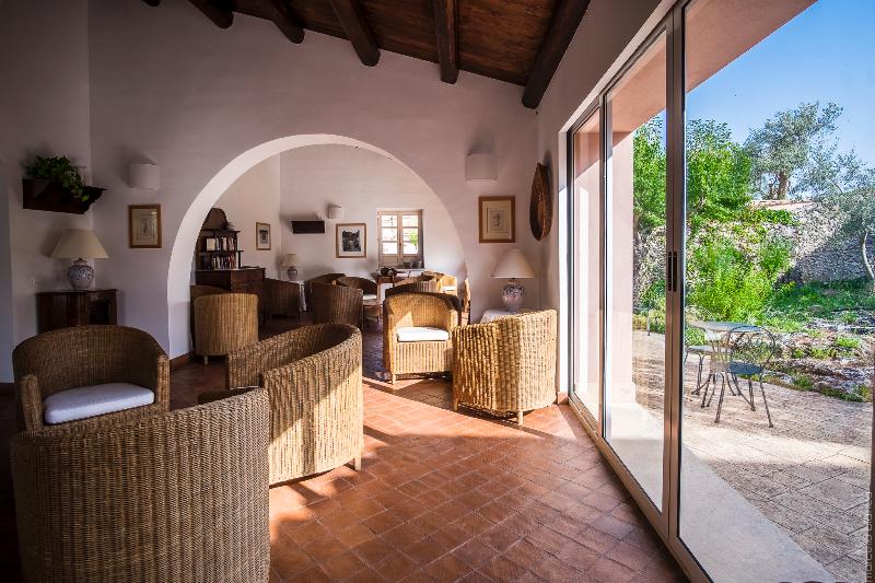Masseria degli Ulivi - Lobi