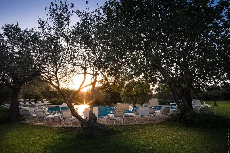 Masseria degli Ulivi - Havuz