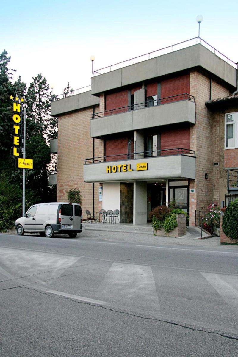 Anna Siena Nord - Genel