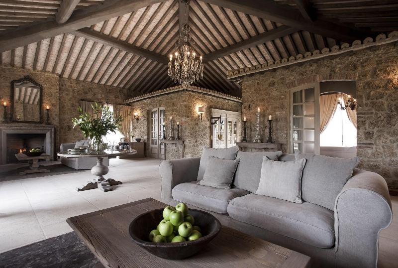 Borgo Santo Pietro - Aktivite