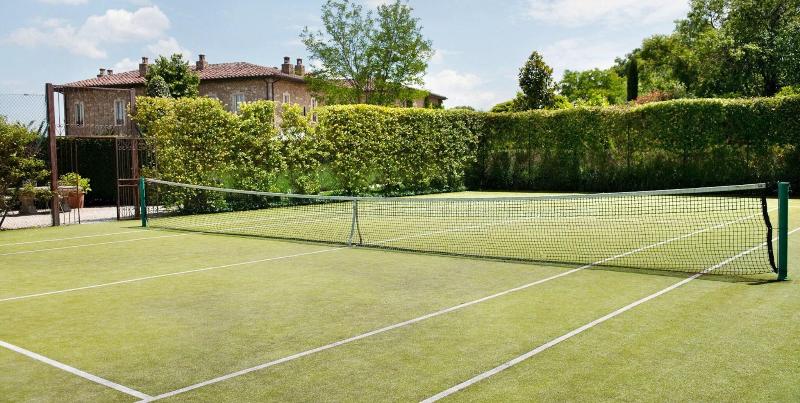 Borgo Santo Pietro - Aktivite