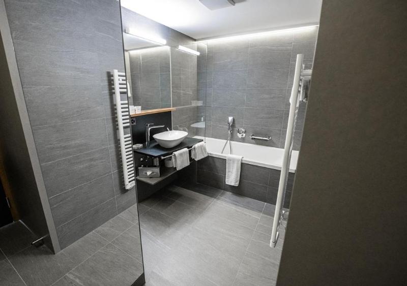 Les Bains de Saillon - Oda