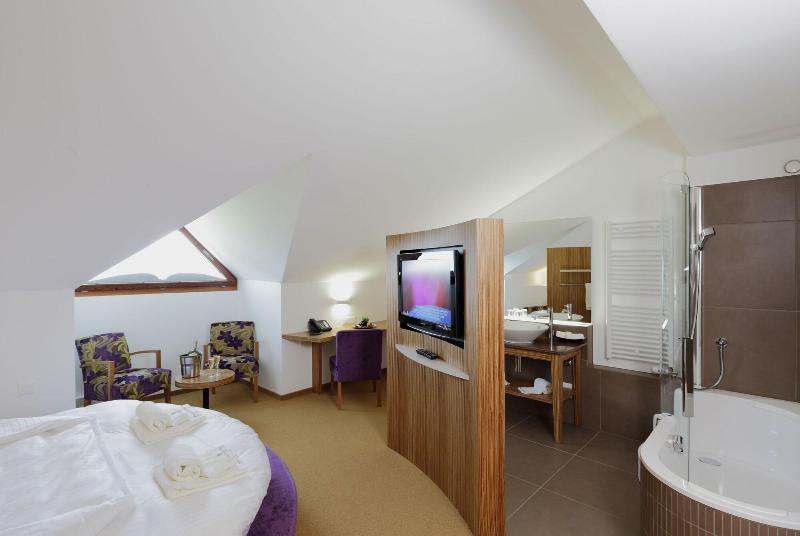 Wellnesshotel Stoos - Oda