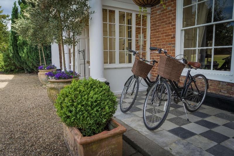 Stoke Place Hotel - Genel