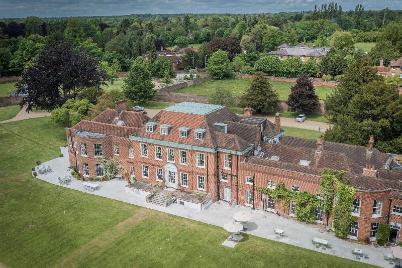 Stoke Place Hotel - Genel