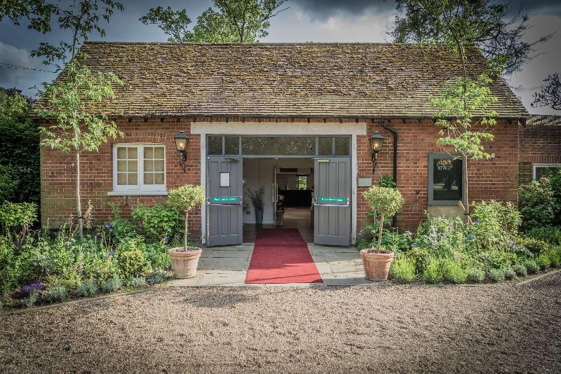 Stoke Place Hotel - Genel
