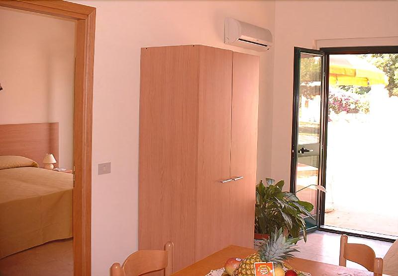 Artemide - Oda