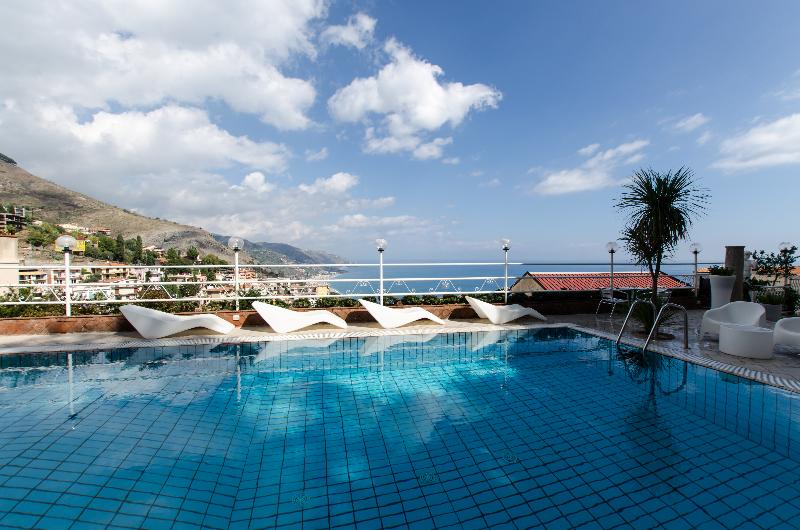 Splendid Hotel Taormina - Handwritten Collection - Havuz