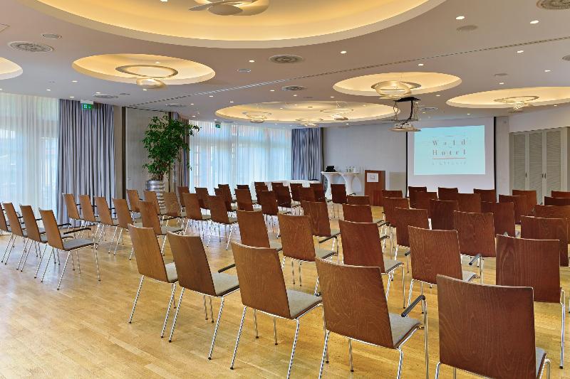 Waldhotel Stuttgart - Toplantı