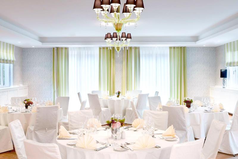 Waldhotel Stuttgart - Toplantı