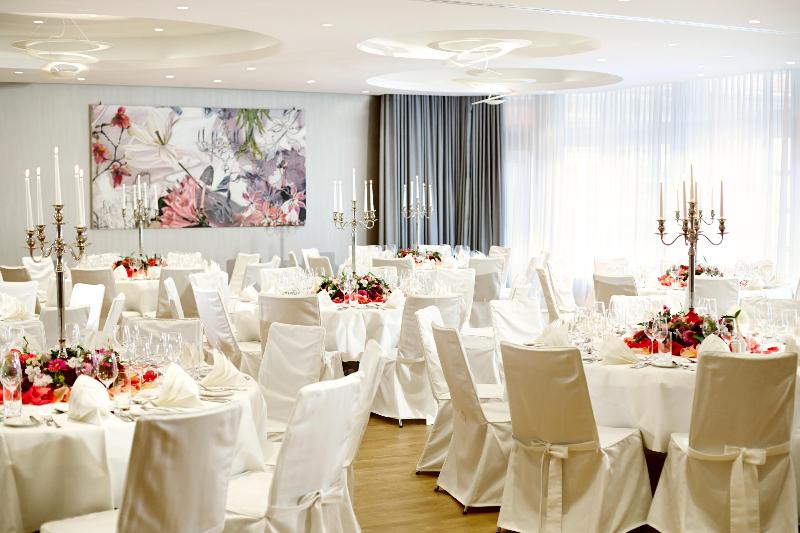 Waldhotel Stuttgart - Toplantı