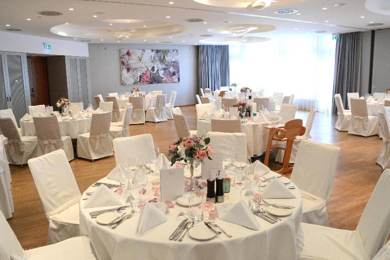 Waldhotel Stuttgart - Toplantı