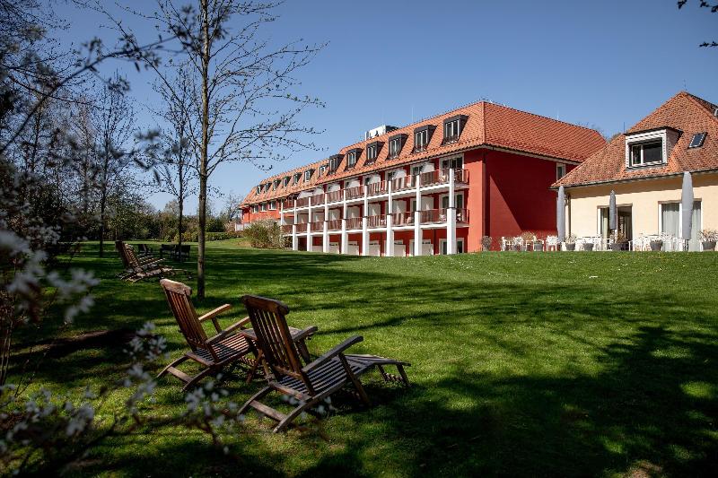 Waldhotel Stuttgart - Genel